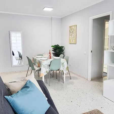 Cristimar Roja Apartman Los Cristianos
